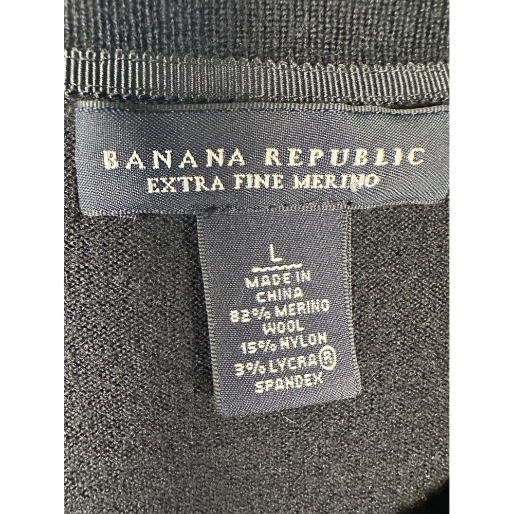Banana Republic Womens Cardigan Large Black Merino Wool Button Up Pocket Sweater - Picture 3 of 7